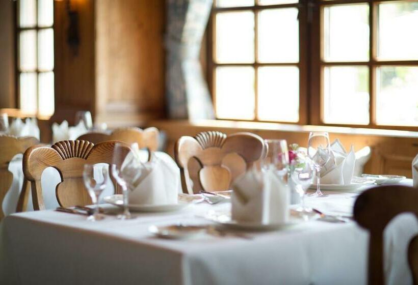 Lindner Hotel Oberstaufen Parkhotel, Part Of Jdv By Hyatt