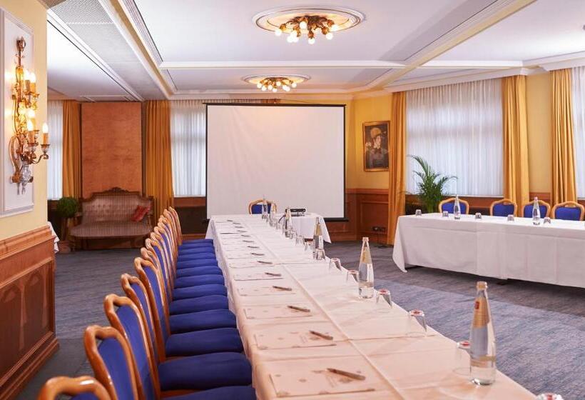 Hotel Goldener Karpfen Ohg