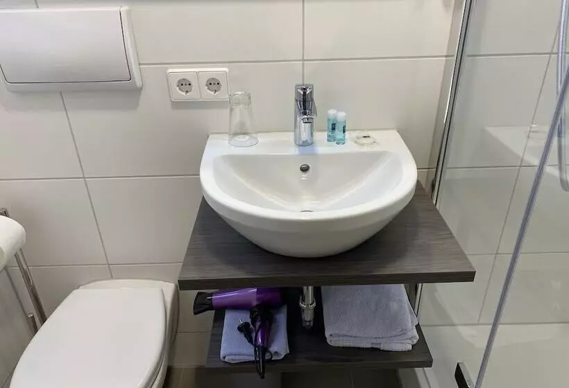 فندق Restaurant Rossle