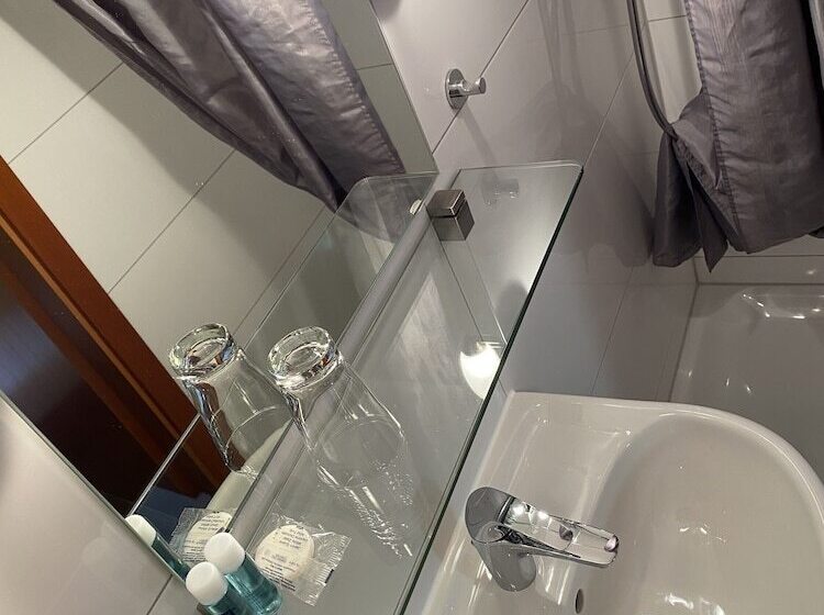 Отель Restaurant Rossle