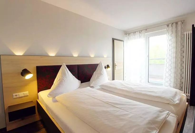 호텔 Restaurant Schwedi