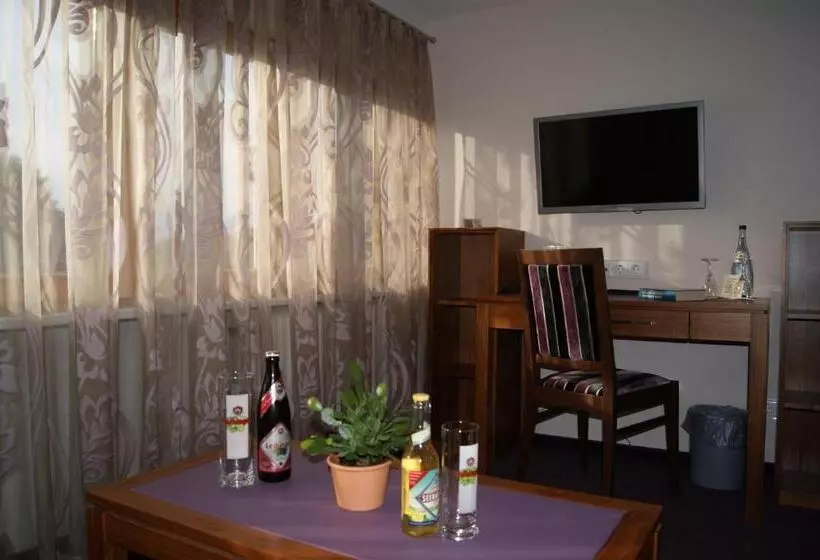 호텔 Restaurant Schwedi