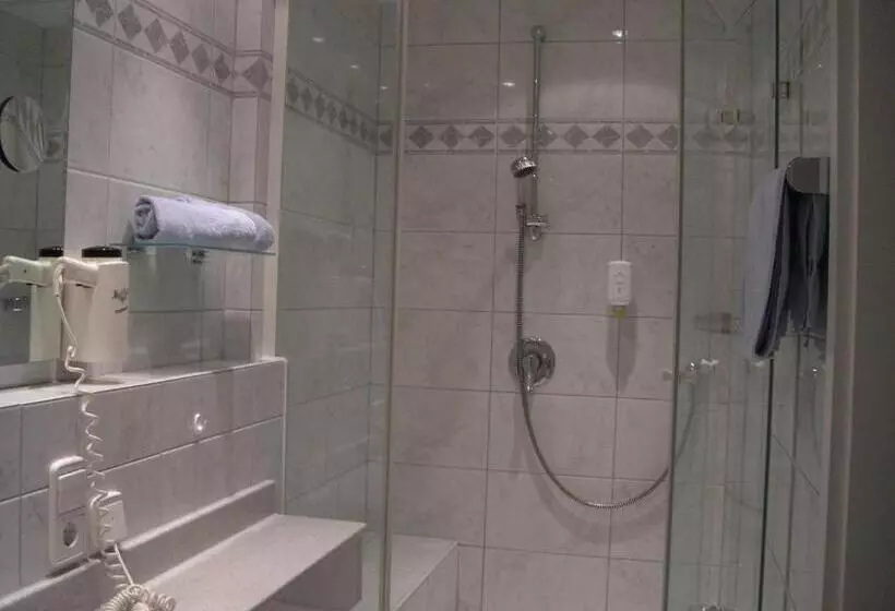 호텔 Restaurant Schwedi