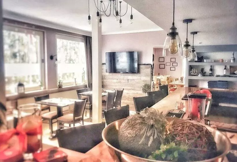 Отель Zur Eiche