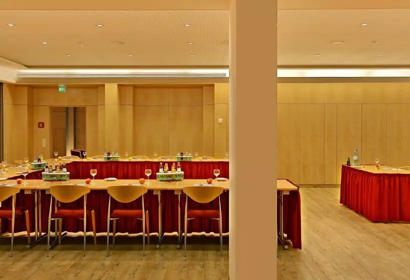 레지던스 Best Western  Sindelfingen City