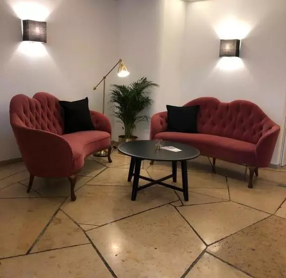 ホテル Gasthof Die Krone