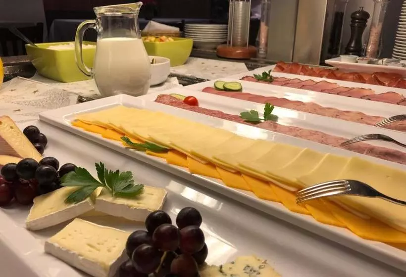 ホテル Gasthof Die Krone