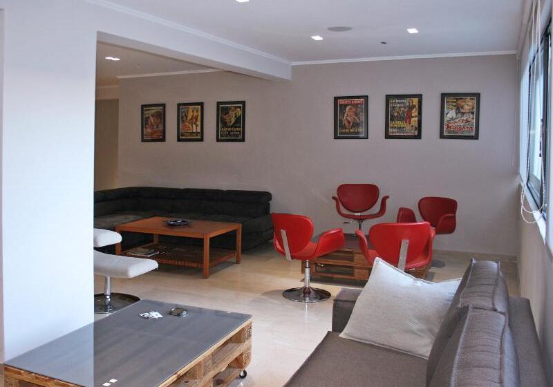 هتل Amphitryon City