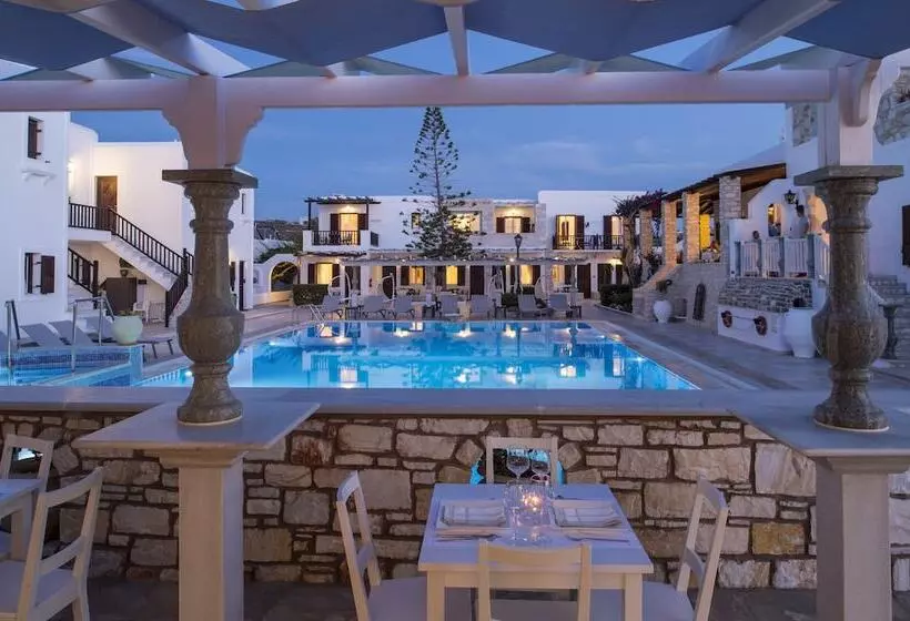 酒店 Contaratos Beach