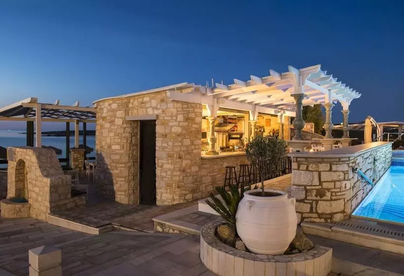 酒店 Contaratos Beach