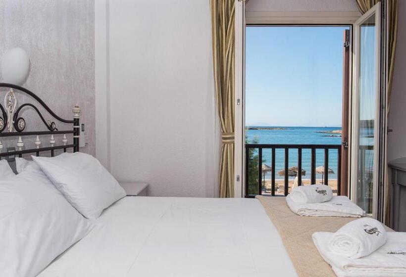 ホテル Contaratos Beach