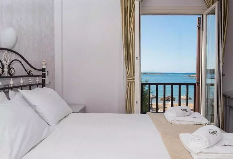 酒店 Contaratos Beach