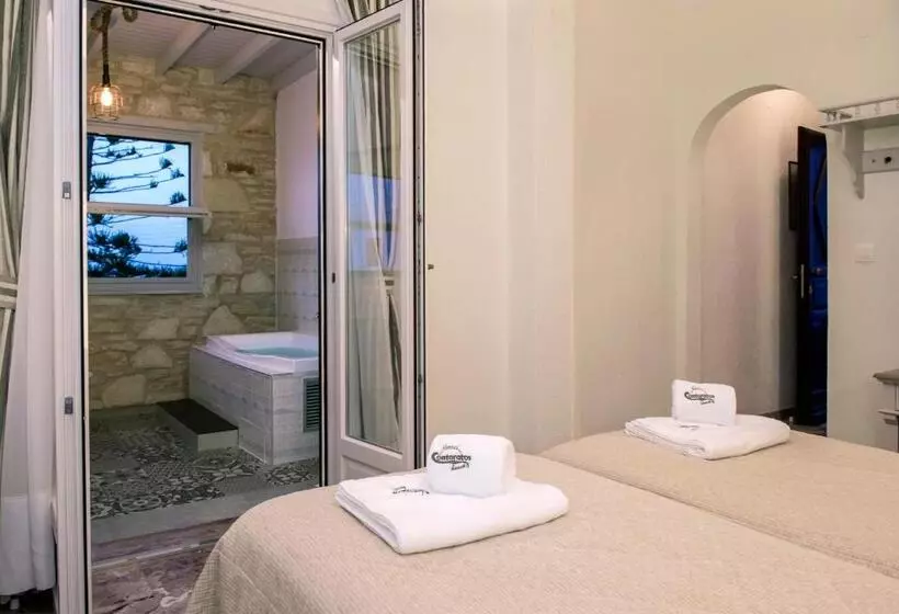 酒店 Contaratos Beach