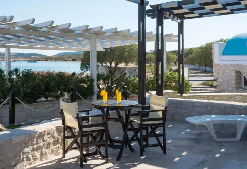 酒店 Contaratos Beach