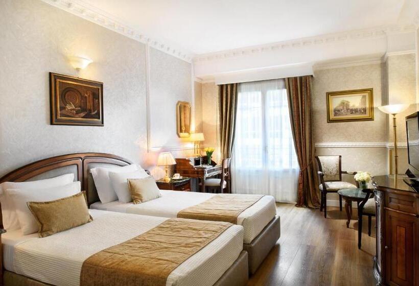 هتل Mediterranean Palace