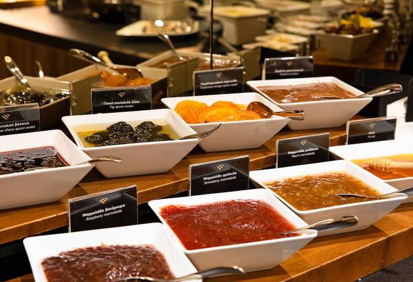 هتل Mediterranean Palace