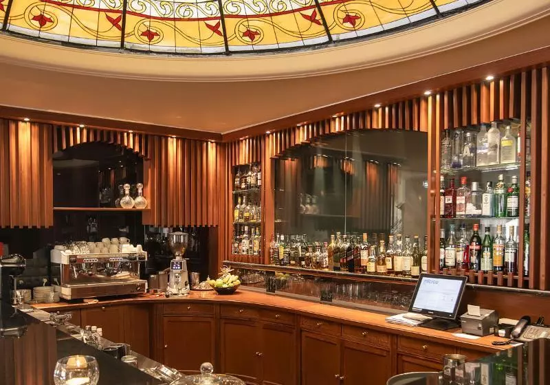 Hotel Mediterranean Palace