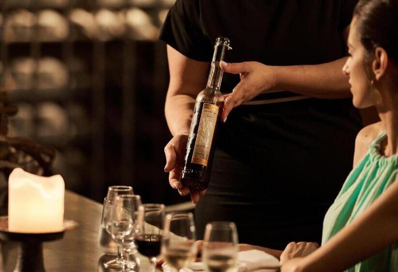 Vedema, A Luxury Collection Resort, Santorini