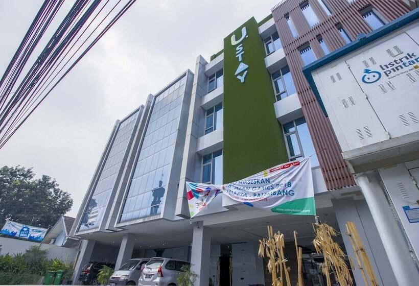 בית מלון כפרי Reddoorz Plus Near Tebet