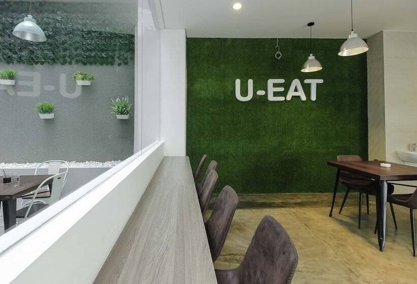 בית מלון כפרי Reddoorz Plus Near Tebet