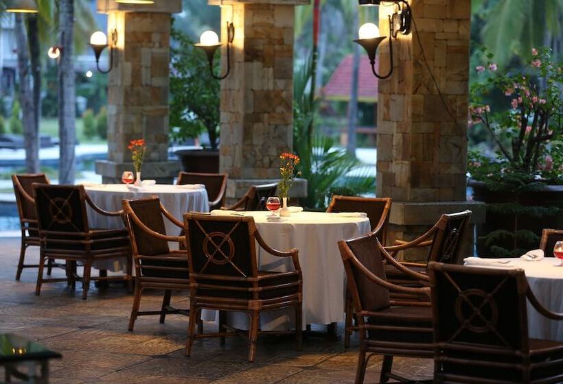 هتل Aryaduta Pekanbaru