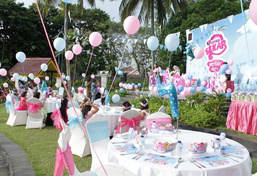 هتل Aryaduta Pekanbaru