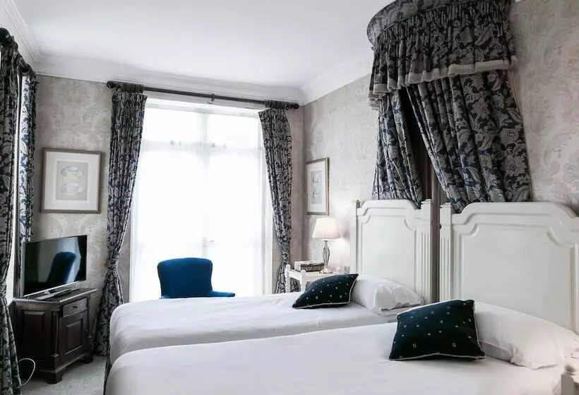 בית מלון כפרי Butlers Townhouse