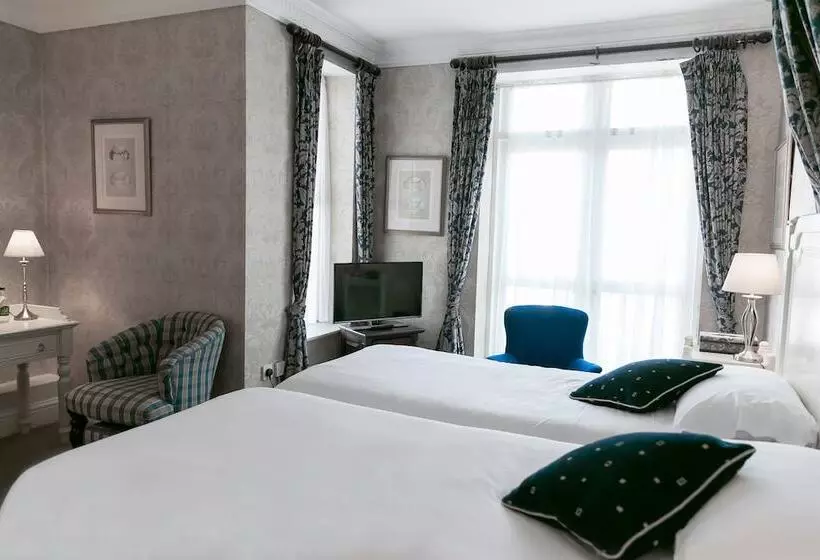 בית מלון כפרי Butlers Townhouse