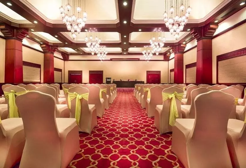 Grand Chennai By Grt Hotels