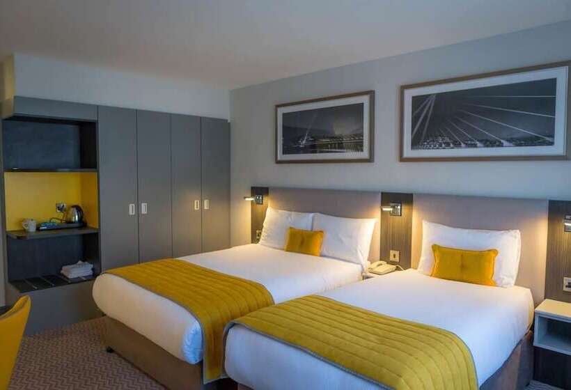 Maldron Hotel Pearse Street Dublin City