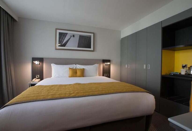 Maldron Hotel Pearse Street Dublin City