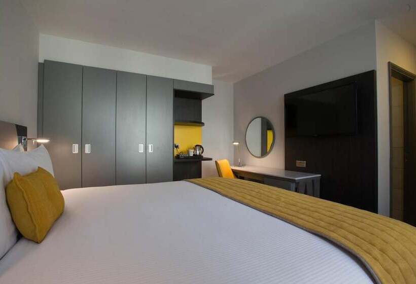 Maldron Hotel Pearse Street Dublin City