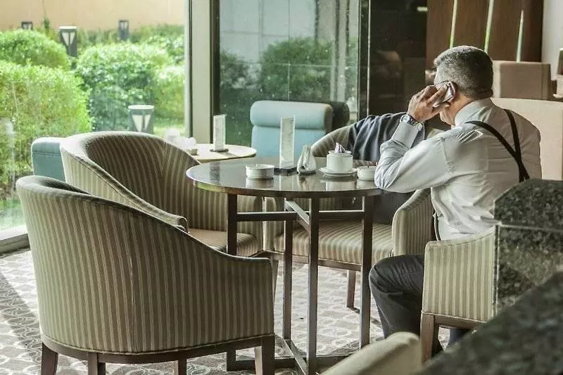 בית מלון כפרי Royal Tulip Al Rasheed