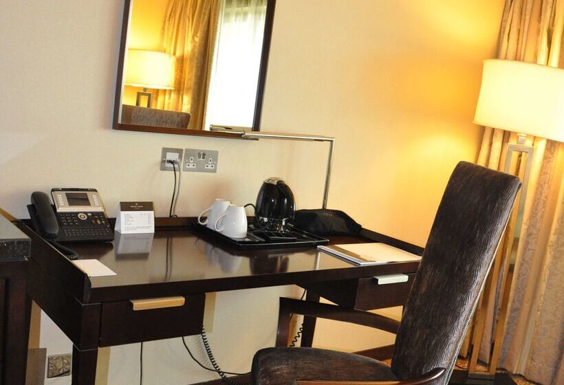 هتل Royal Tulip Al Rasheed