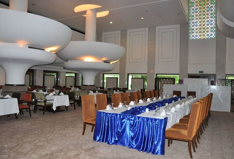 هتل Royal Tulip Al Rasheed