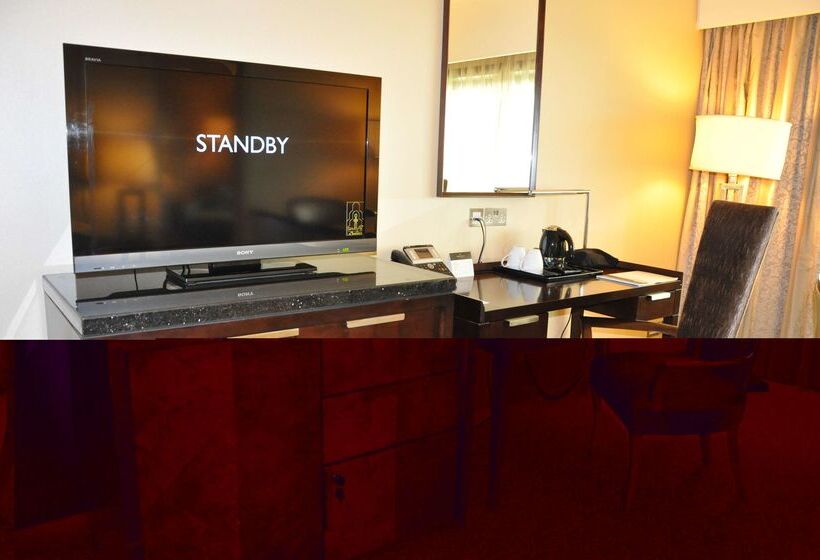 هتل Royal Tulip Al Rasheed