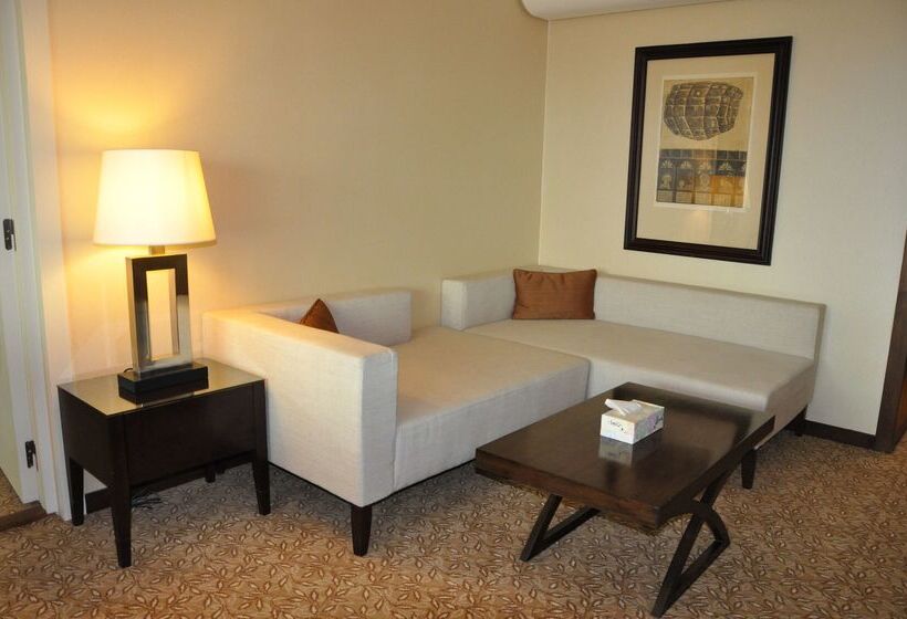 هتل Royal Tulip Al Rasheed