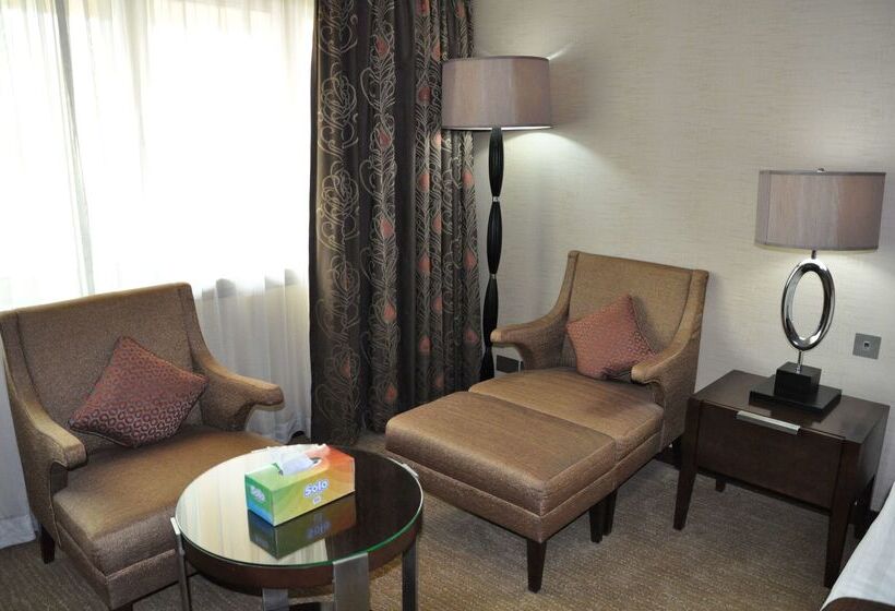 هتل Royal Tulip Al Rasheed