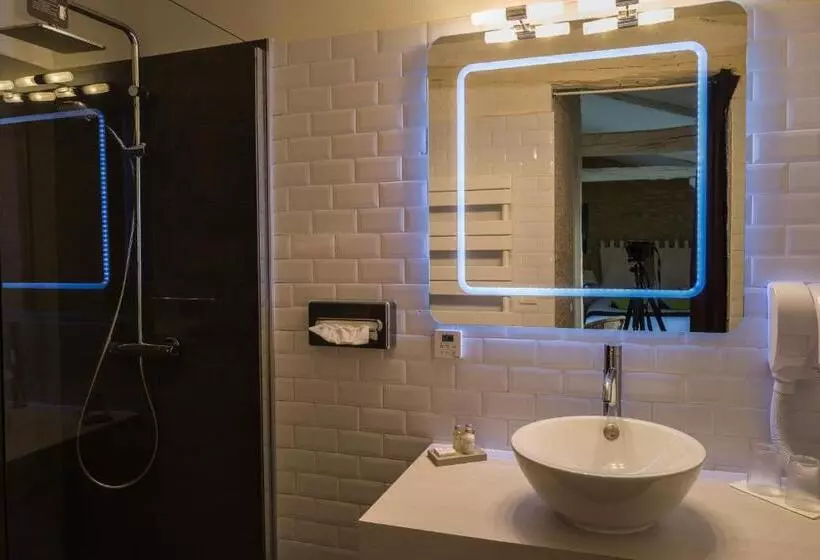 Hotelli La Maison Des Peyrat