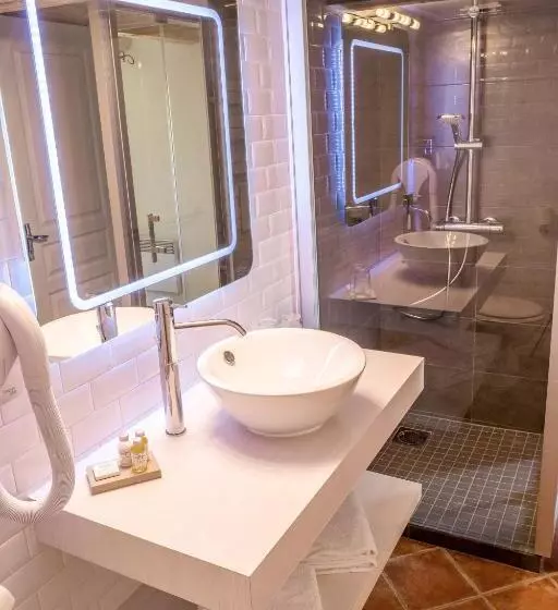 Hotelli La Maison Des Peyrat