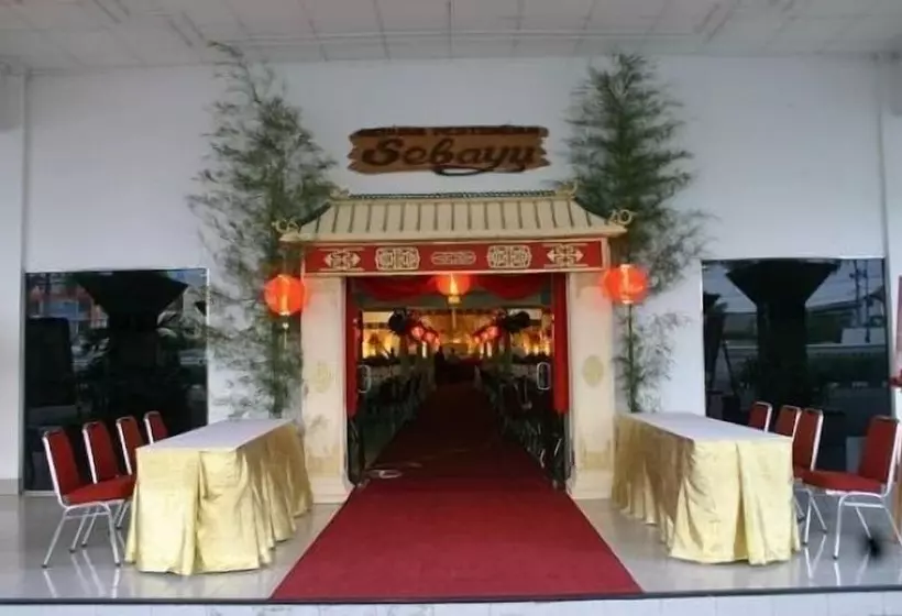 Hotel Bahari Inn Tegal