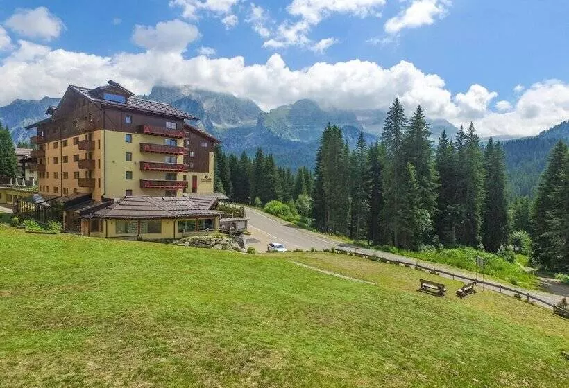 Carlo Magno Hotel Spa Resort