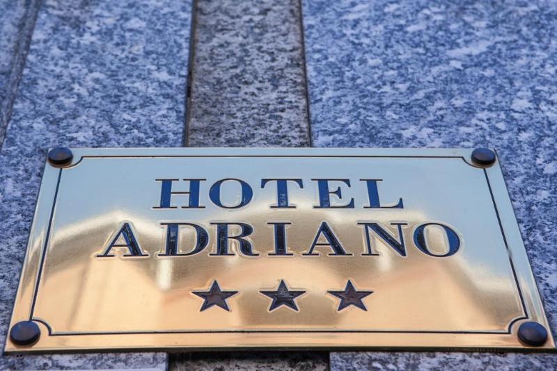 هتل Adriano