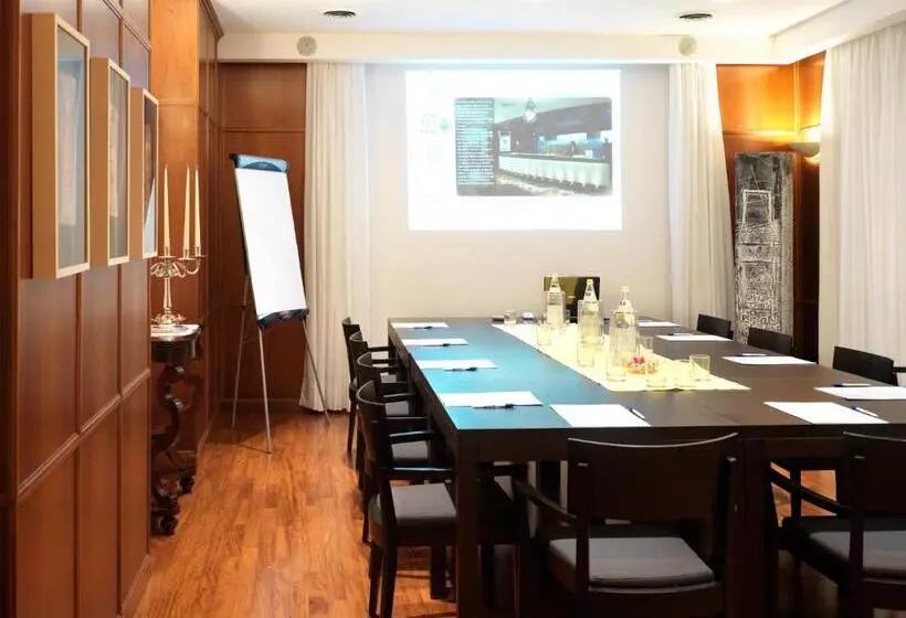 Astoria Hotel Italia