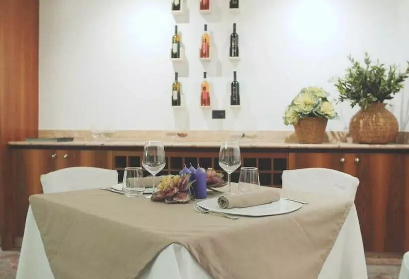 Отель Cristal Palace