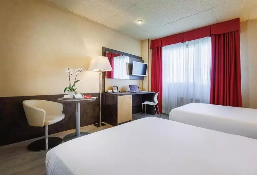 Jr Hotels Bologna Amadeus
