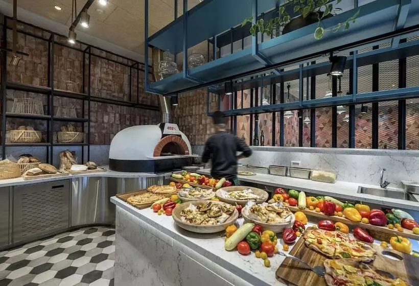 King Solomon By Isrotel Collection