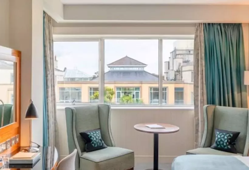 Отель Portmarnock Resort & Jameson Golf Links