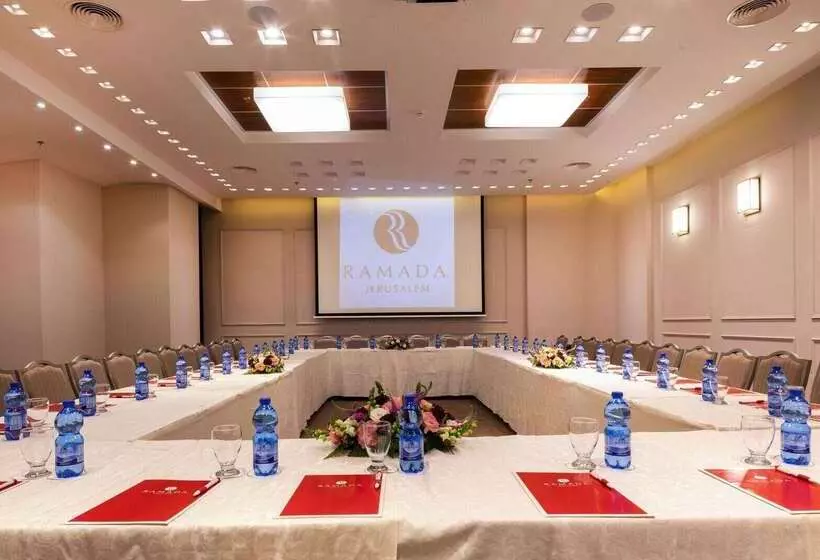 ホテル Ramada Jerusalem