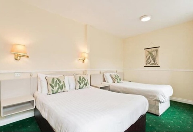 בית מלון כפרי Riverhouse